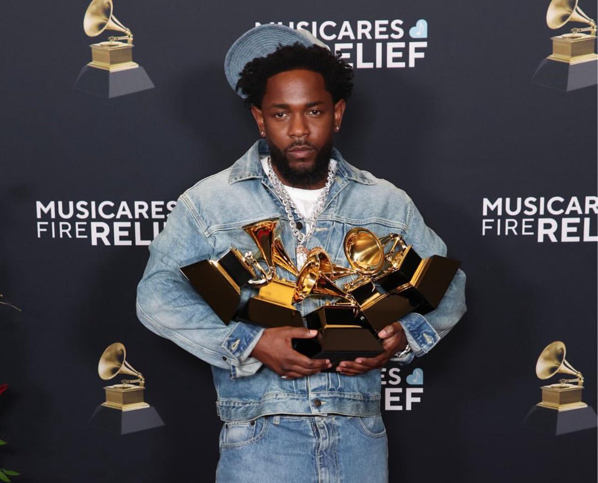 For all those confused/angry about <a href="/kendricklamar/">Kendrick Lamar</a>'s Super Bowl performance: "Sometimes you gotta pop out and show."