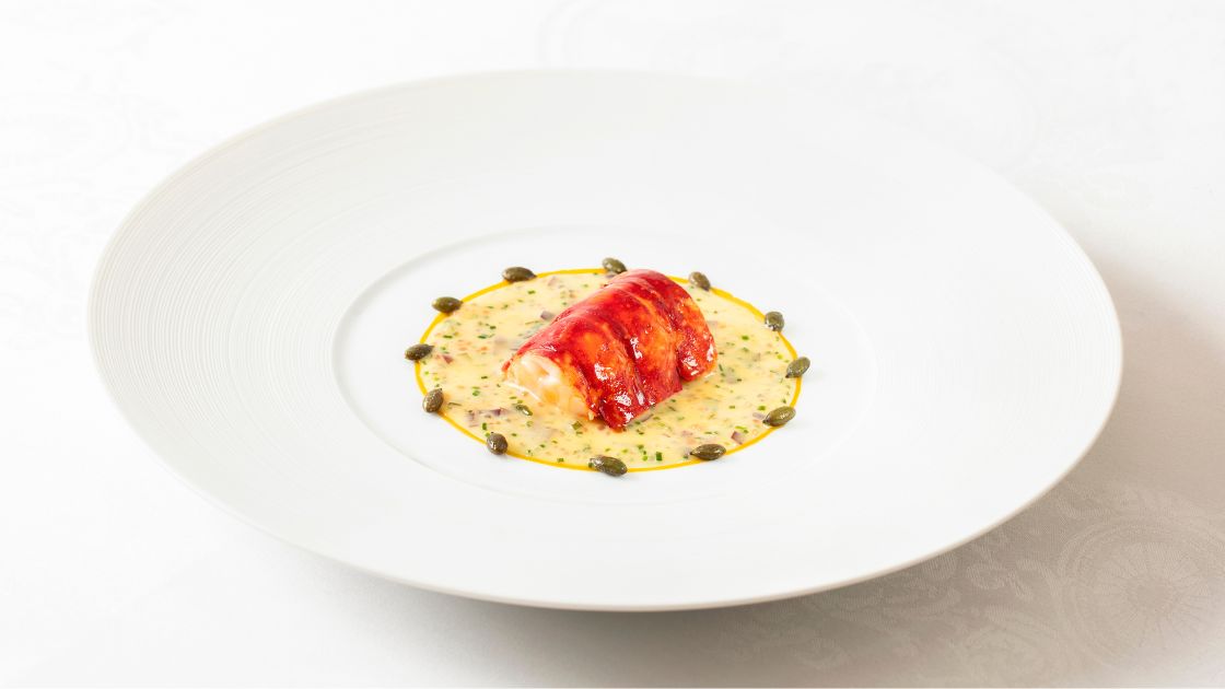 The MICHELIN Guide Great Britain &amp; Ireland 2025 Welcomes a New Three-Star Restaurant

From the latest Three-Star restaurant to three new Two-Stars and 22 new One-Stars, discover everything you need to know from The MICHELIN Guide Ceremony

guide.michelin.com/gb/en/article/…