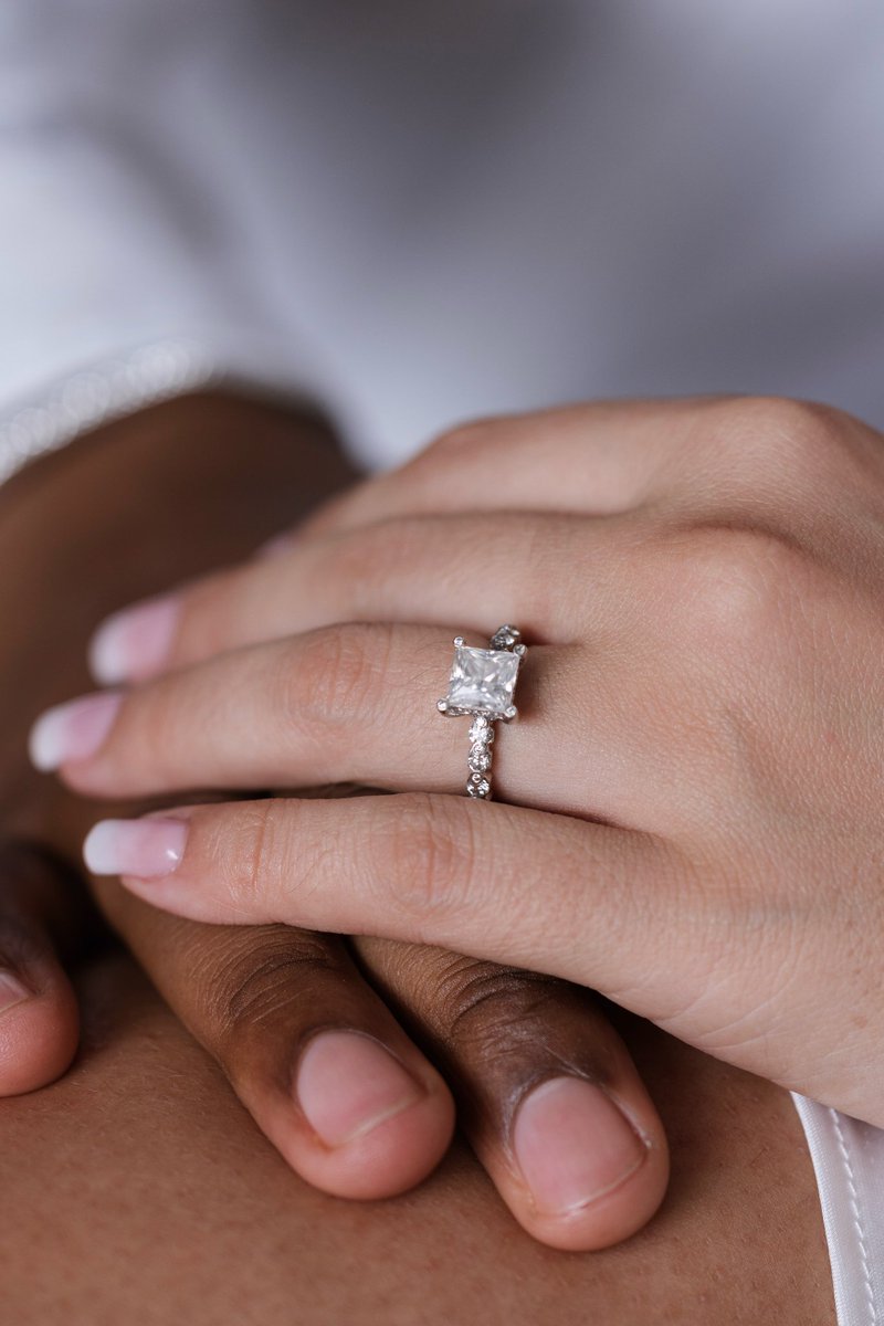 𝐋𝐨𝐯𝐞 𝐨𝐡 𝐋𝐨𝐯𝐞‼️

Congratulations to <a href="/naked_dj/">IG : @naked_dj</a> and @kayleigh_schwark 💍

𝐖𝐞 𝐚𝐫𝐞 𝐡𝐨𝐧𝐨𝐮𝐫𝐞𝐝🤗🥰

#PutLoveBackOnTheGrid 
#TheBestInAfrica 
#NunguDiamonds 
#Provenance #Substance #Authenticity