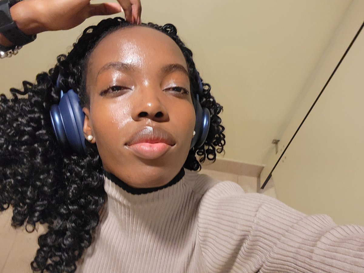 New Biology Comm Interns! Hi everyone, my name is Nneka Otuonye and I major in Biology, with a minor in Anthropology. My future aspiration is to become a physician-scientist. I am very excited and grateful for this internship opportunity!