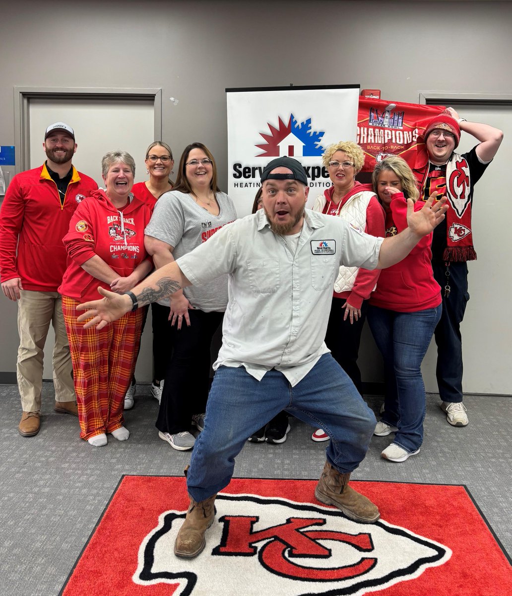 serviceexperts's tweet image. Win or lose...our experts had a great time celebrating the Big Game! 🏈