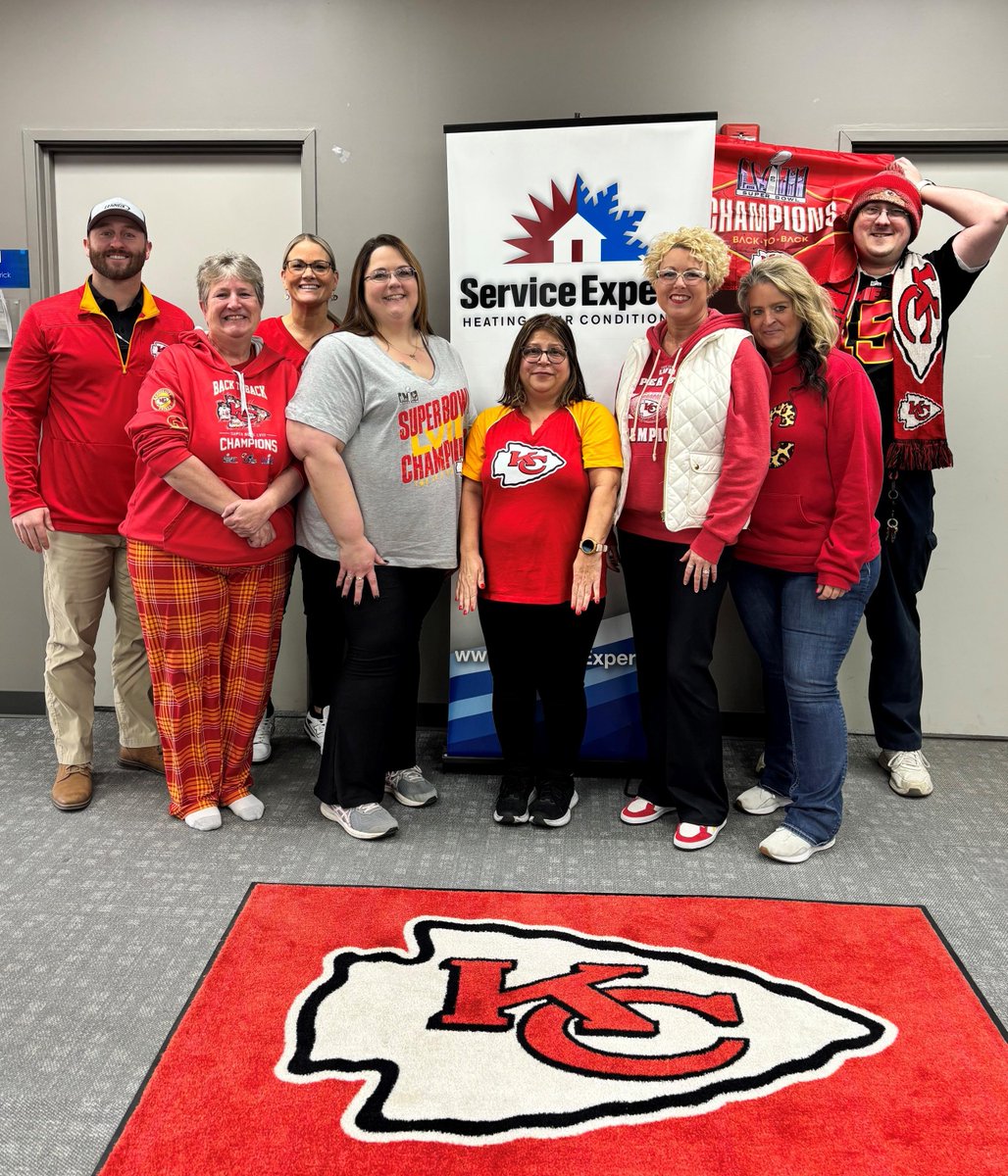 serviceexperts's tweet image. Win or lose...our experts had a great time celebrating the Big Game! 🏈