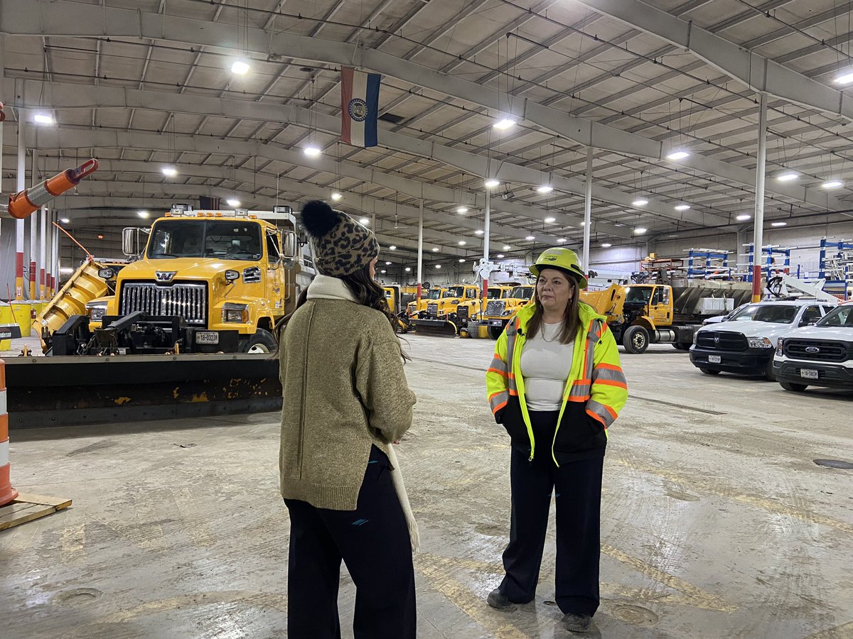 Jonah Kahn tweet media