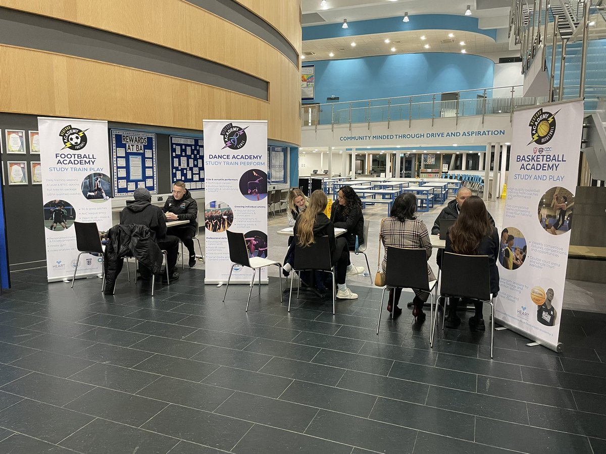 L Harrop (@mrslharrop) on Twitter photo This evening, we interviewed over 260 students from a range of schools for Sixth Form places <a href="/Bedford_Academy/">Bedford Academy</a> in September.
Thank you to our fab team of staff who absolutely smashed it tonight โญ๏ธ
What an exciting time for our community ๐ฅ #thebaway This evening, we interviewed over 260 students from a range of schools for Sixth Form places <a href="/Bedford_Academy/">Bedford Academy</a> in September.
Thank you to our fab team of staff who absolutely smashed it tonight โญ๏ธ
What an exciting time for our community ๐ฅ #thebaway