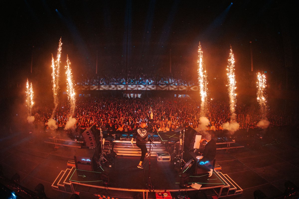 Bill Graham Civic Auditorium tweet media