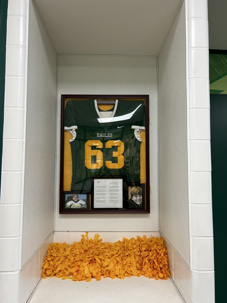 FassettEagles's tweet photo. Today is not only the first day of Random Acts of Kindness Week, but it is also Lukas Mason’s 18th birthday! Lukas was known for being inclusive and a friend to everyone so our students and staff honored and celebrated Lukas by wearing #63strong gear today! 🦅 https://t.co/np1zzNA1Jq