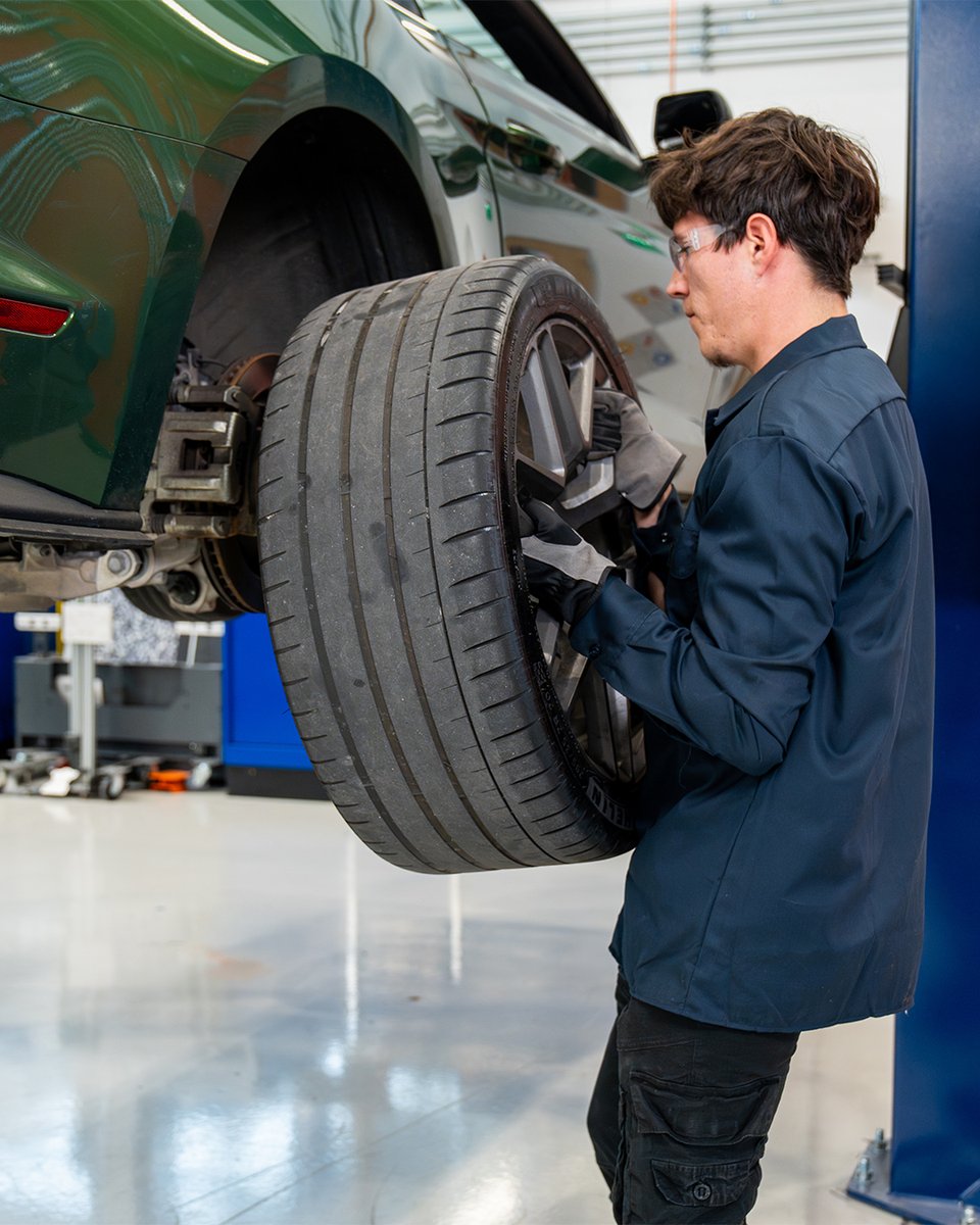 WorkInCollision's tweet image. 💥🛞 Collision repair involves bringing ALL parts of a vehicle back to life, so techs often step into a mechanical technician’s role. A collision tech might help repair the cooling system, brakes, suspension and more. What hats would you like to wear? 🤠 #WorkInCollision