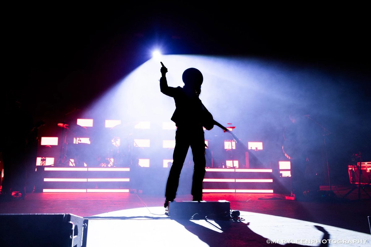 V13 Media tweet media