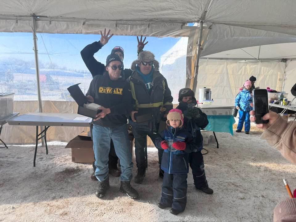 mleclairvpmns's tweet photo. I had the pleasure of spending Saturday at the ERIII winter festival. The day started out at 31 below but warmed up to a balmy 20 below, with no wind. It was a beautiful day of fun and spending time in our historic community at the Lebret farm. Thank you Marg Friesen and ERIII for celebrating our culture. Growing our communities together through the sharing of language, culture and values!