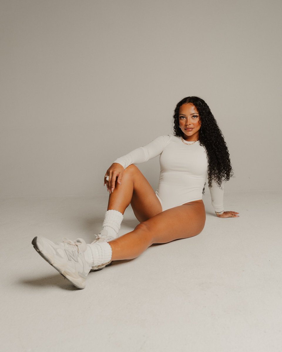MoncellAllen's tweet photo. Good morning! Here are a few shots from our photo shoot last week. I know it’s not part of the Super Bowl drama, but it’s a solid way to start your Monday. Enjoy! 

@myajowilliams x @moncellallenproductions https://t.co/CmuMQ6Zzav