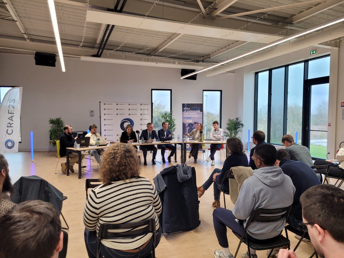 La <a href="/RegionNormandie/">Région Normandie</a> est fière d'avoir accompagné l'ouverture de la formation journalisme au CRAF2S, la seule en apprentissage de l'Ouest ! En Normandie, nous avons choisi de proposer à nos jeunes de préparer leur avenir de manière concrète grâce à nos filières d'apprentissage.