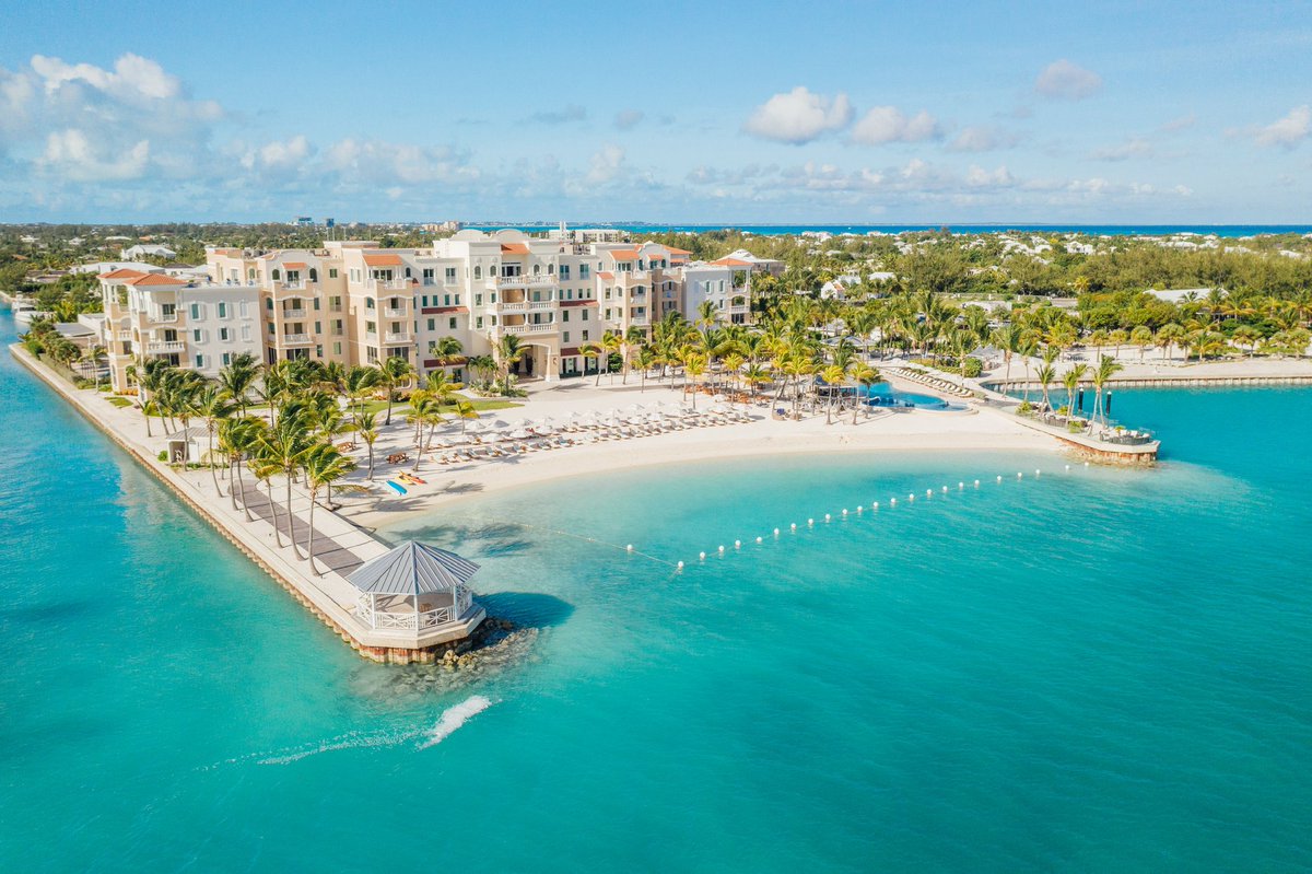 Escape the winter chill and step into paradise at Blue Haven. 🌴✨ Picture yourself lounging by the turquoise waters, soaking up the sun, and trading snow boots for sandy toes. 

Explore our latest offers: bit.ly/3WOpLXv

#turksandcaicos #allinclusive