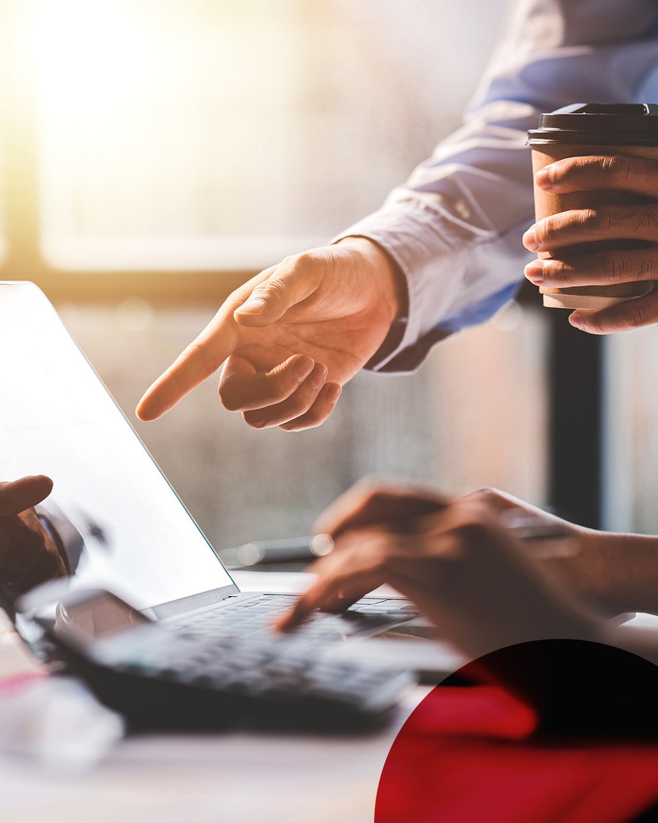 Rates are always changing—are you keeping up? Let’s lock in the best deal for your future. 📉🏠 #MortgageTips