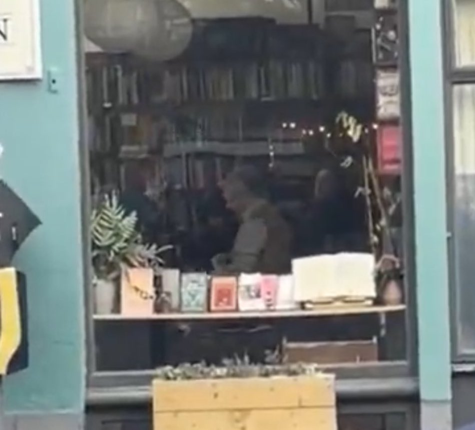 blaise ⟡ tweet media