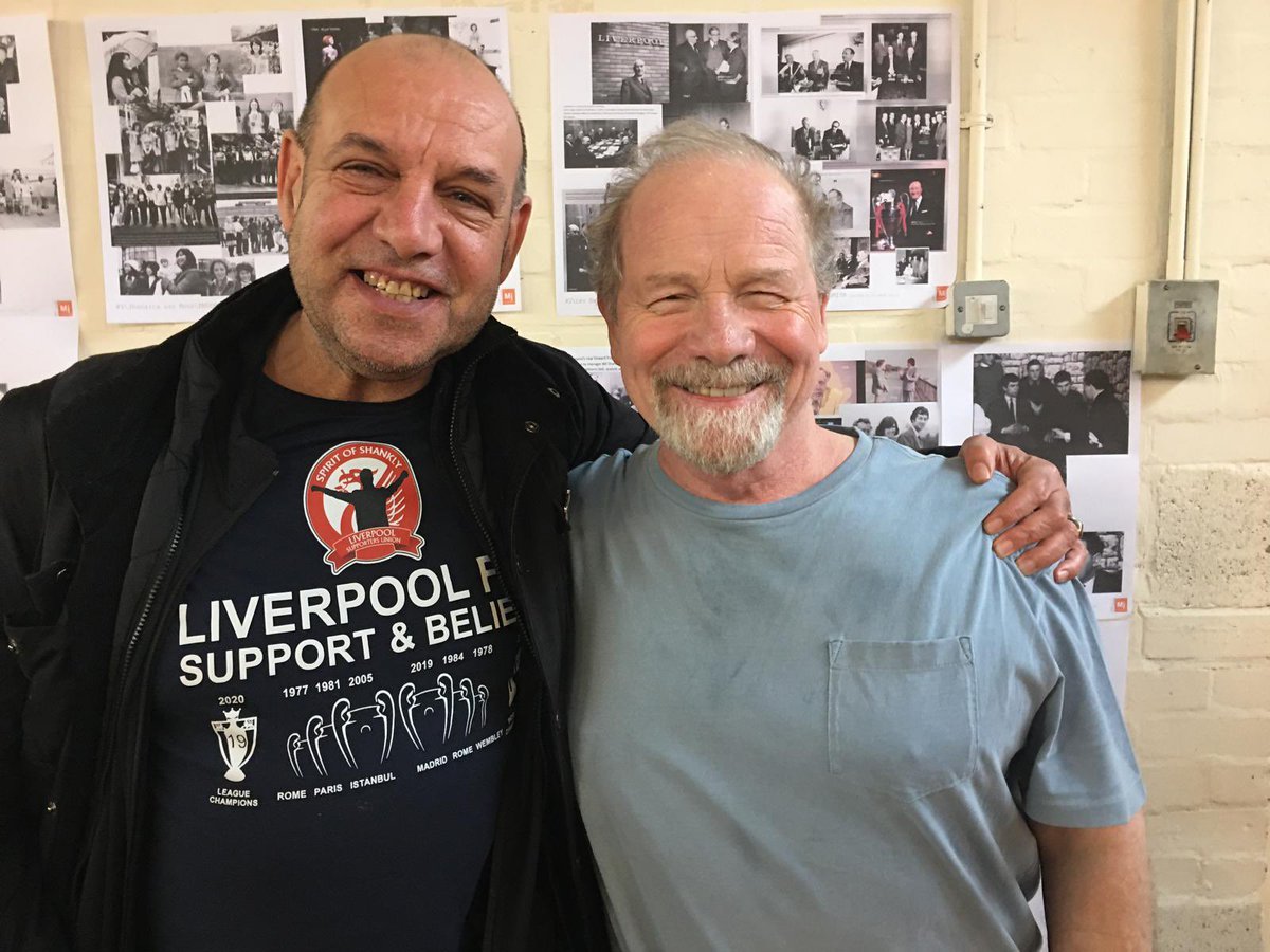 Rehearsals started today for ‘Red or Dead’ starring Peter Mullan as Bill Shankly. It’s adapted from David Peace’s iconic novel ‘Red or Dead.’
🆘 reps met up with the cast &amp; talked about Shankly’s legacy - starts March 21 - tkts &amp; info here liverpoolsroyalcourt.com/main_stage/red…