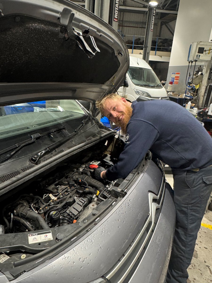 It’s National Apprenticeship Week and time to recognise the incredible,  positive impact that our own Harrison Gardiner has made to Charters since starting here as a Mechanical Apprentice back in September 2024.
Well done Harrison 📷
#NAW2025