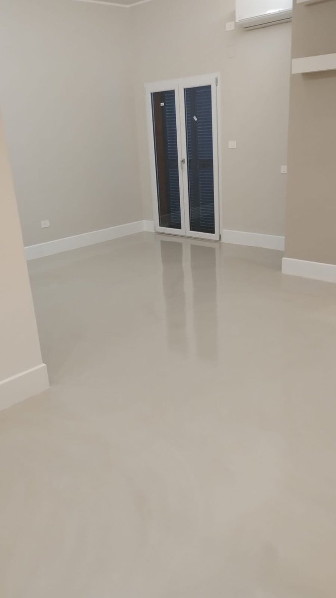 ColorflooringS's tweet image. Pavimento in Microcemento Resina, un mix di eleganza e semplicità nella pulizia per tutti gli ambienti...
Soluzioni by Color Flooring
colorflooring.it
Richiedi un preventivo gratuito e senza impegno!
Contattaci o chiamaci al numero +39 0828 354702 📷
#resinaperpavimenti