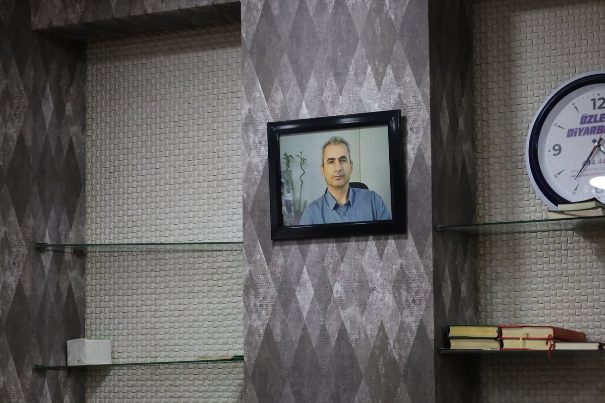 Mürekkebi hakikatle dolu gazeteciler onurumuzdur..