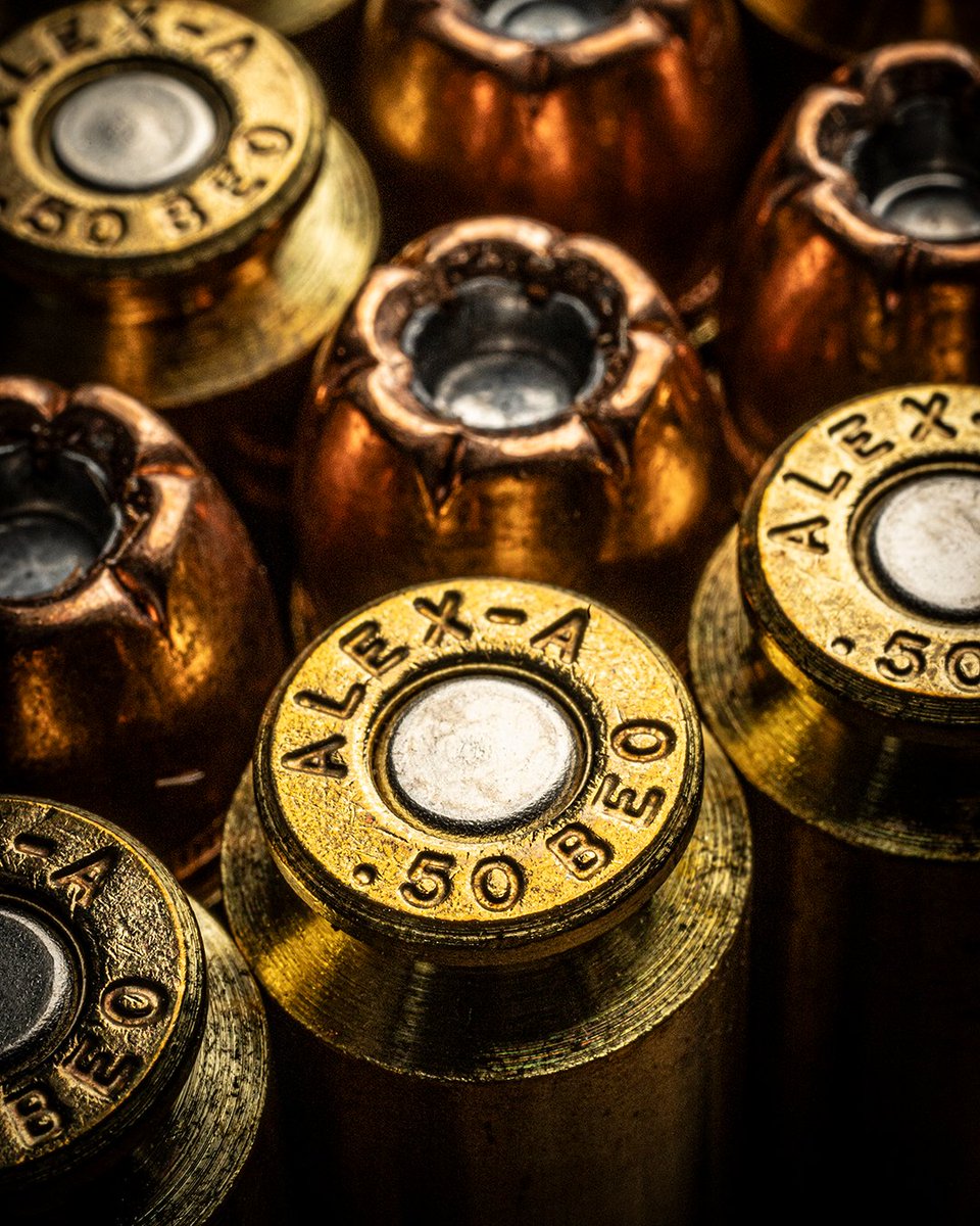 Alexander Arms tweet media