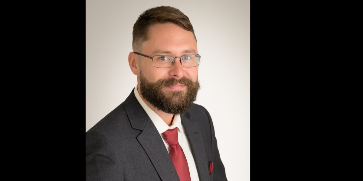 Cole Thomas is a pianist and singer who inspires audiences with his storytelling and music. He performs for adults in assisted living and memory care communities, bringing the power of music to adults. Don’t miss his session at the Aging Well Conference!  zurl.co/4G6kE