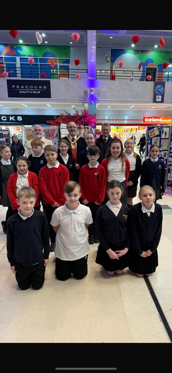 The amazing Halton Schools art exhibition such talent always a pleasure to attend 

#wearehalton