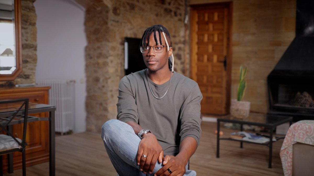 RTVECatalunya's tweet image. Aquest dissabte a #EnRouter:
🚙 Thais Villas visita el #Bages on coneix l’streamer català de l’any!
🎙️ Descobrim la història de l’actor de doblatge Gerry Núñez

⏰A les 10:30 h a @La1_tve i RTVE Play Catalunya
🔗 rtve.es/v/16286316