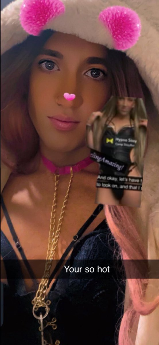 ChloeTsCarson's tweet photo. Ready to serve and be owned guys 😘🤪 https://t.co/sBAp52N14d