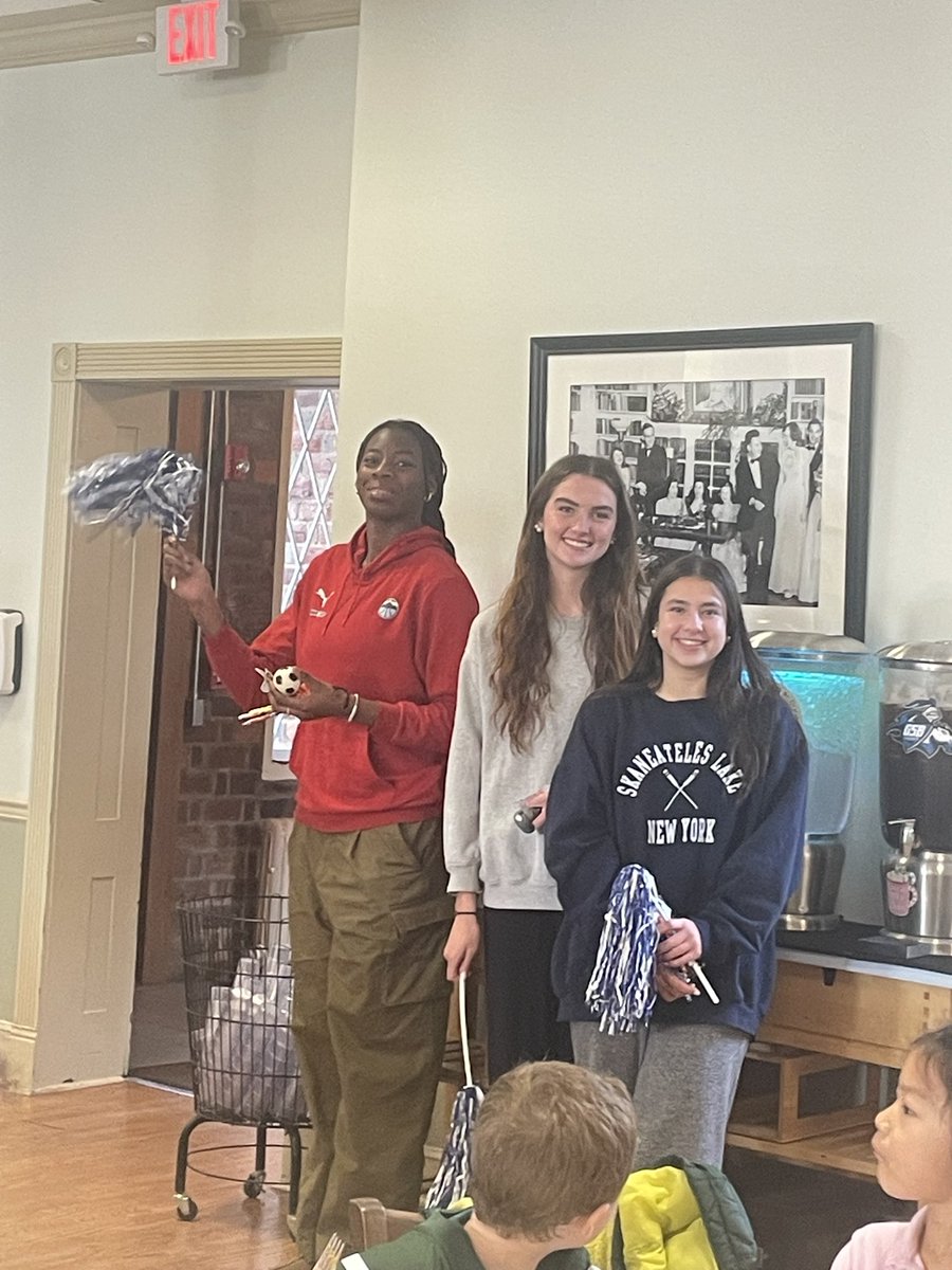 Hard to find three better representatives to talk with the younger girls about Women and girls in sports day ⁦<a href="/tessalozner/">Tessa Lozner</a>⁩ ⁦<a href="/sidneyquinn44/">Sidney Quinn</a>⁩ ⁦<a href="/GandyMamel8/">Gandy Malou-Mamel</a>⁩ ⁦<a href="/GSBAthletics/">GSB Athletics</a>⁩