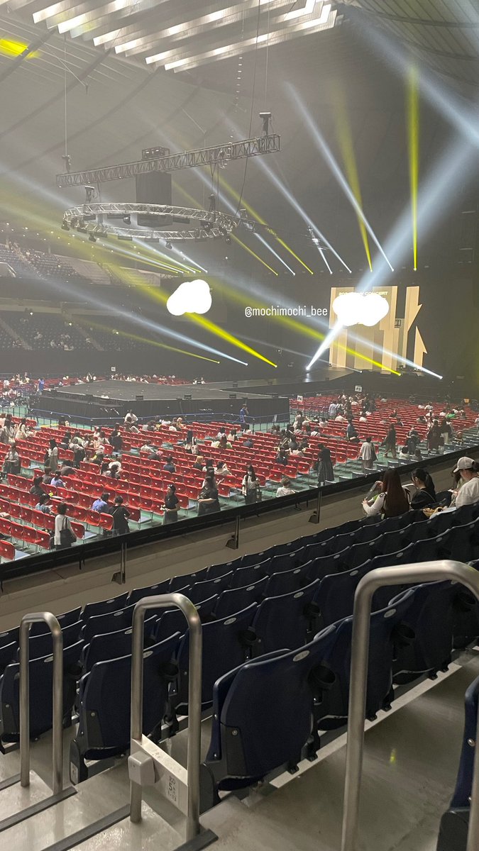 代々木体育館　ライブ　座席　見え方　画像　1階　北スタンド　Cブロック
