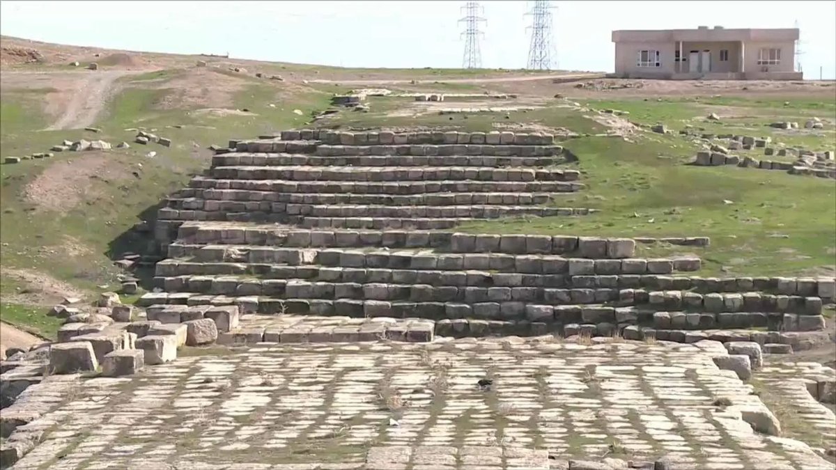 ⭕️ إعلان شركة "تويوتا" في موقع أثري يثير جدلاً واسعاً ويعرضها لانتقادات واسعة في العراق
ℹ️ vetogate.com/5345582
ℹ️ eremnews.com/entertainment/…
