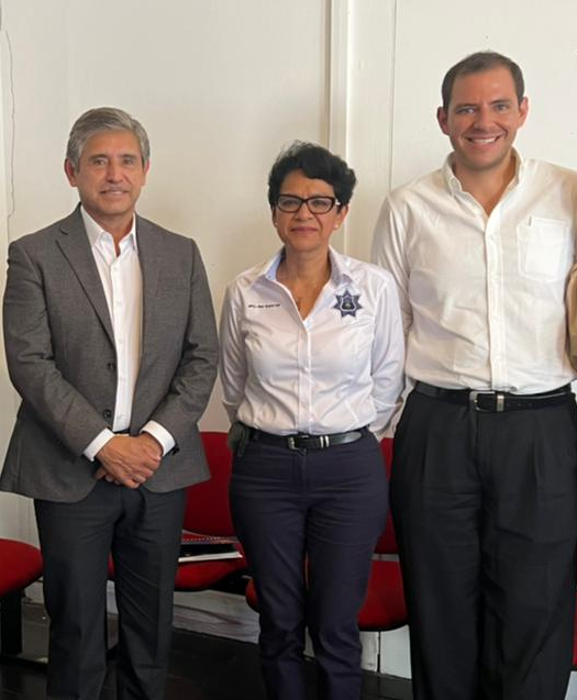 Ante los señalamientos del robo de computadoras como Secretario de Administración en el <a href="/CuernavacaGob/">Municipio Cuernavaca</a>.

El P3RPL3JO <a href="/jluriosteguis/">José Luis Urióstegui</a> PREMIA AL CORRUPTO <a href="/IsraelYudicoH/">Israel Yúdico</a> nombrándolo contralor interno de la <a href="/SspCuernavaca/">Secretaría de Protección y Auxilio CiudadanoCuerna</a>, para tapar EL ROBO del REC. FED. de <a href="/a_vazquezluna/">Alicia Vázquez Luna</a>
#Cuernavaca