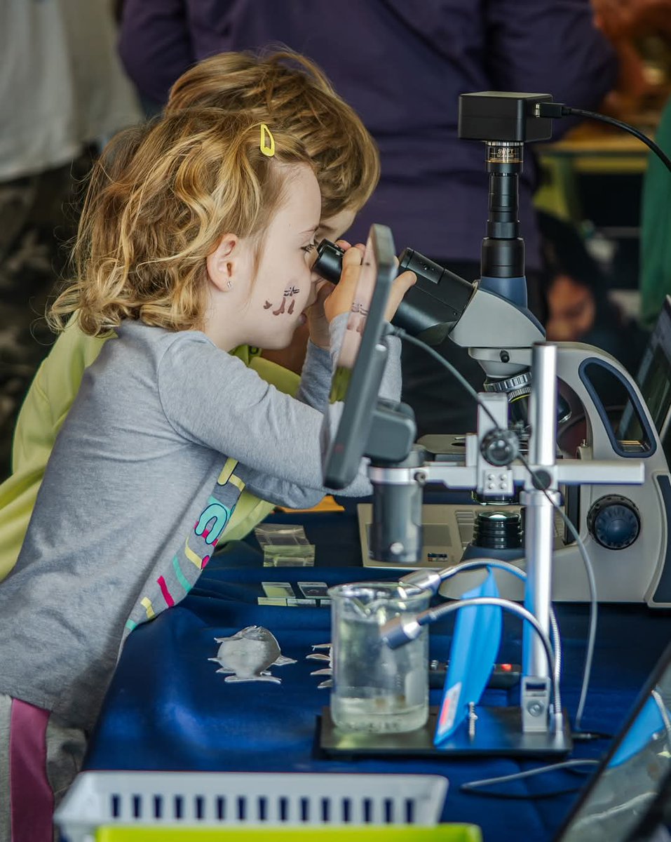 Spaces are filling up ... Drop off your child (aged 5-11 years old) for MARCH BREAK DAY CAMPS 1-3 pm each day at the FUN-dy Discovery Aquarium then head out on your own to explore St. Andrews!
huntsmanmarine.ca/childrenandfam…