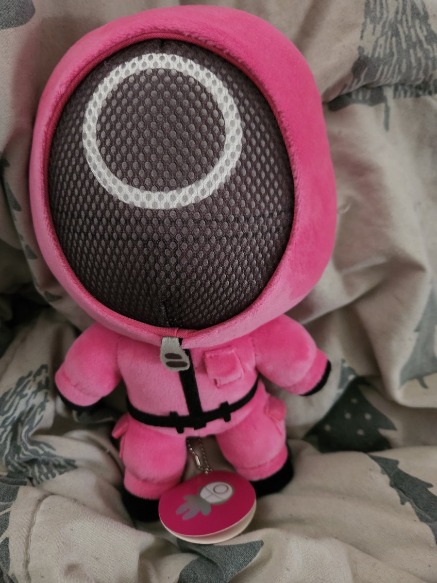 GimmeTimmies001's tweet photo. Help! He's so fuggin' CUTE ๐ @youtooz #CircleGuard #SquidGame https://t.co/VU1zyoVyrU