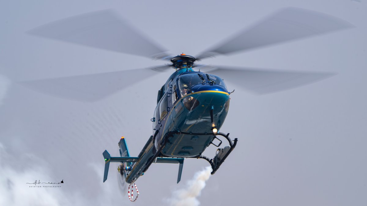 Day 1 Aero India 25. 
Started with gloomy skies but soon turned bright and sunny. Wonderful captures by Deb Maharana. #AeroIndia2025 #AeroIndia #yelahanka