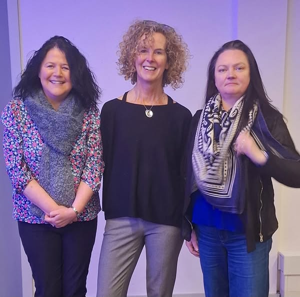 Féach (@feachireland) on Twitter photo <a href="/Eithnewalsh2/">Eithnewalsh</a> was delighted to be invited by <a href="/AnnMFarrell/">Ann Marie Farrell</a> & Siobhán Weekes to speak to students in the Professional Masters in Ed Program. I spoke about my experiences of collaborating with teachers & to ensure my children could access education and reach their potential. <a href="/Eithnewalsh2/">Eithnewalsh</a> was delighted to be invited by <a href="/AnnMFarrell/">Ann Marie Farrell</a> & Siobhán Weekes to speak to students in the Professional Masters in Ed Program. I spoke about my experiences of collaborating with teachers & to ensure my children could access education and reach their potential.