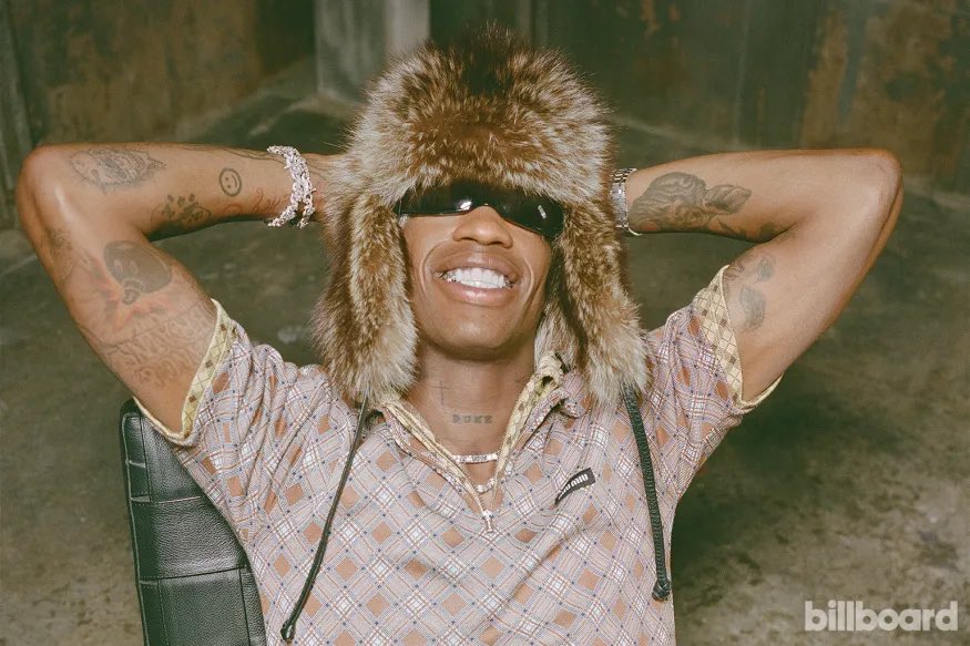 nfr_podcast's tweet photo. Travis Scott says he wants to perform a FULL show at the Super Bowl 👀🔥

“Hell yeah, man. Tell the [NFL] to hit me up. They know who to call.” https://t.co/nEolQLLNLh