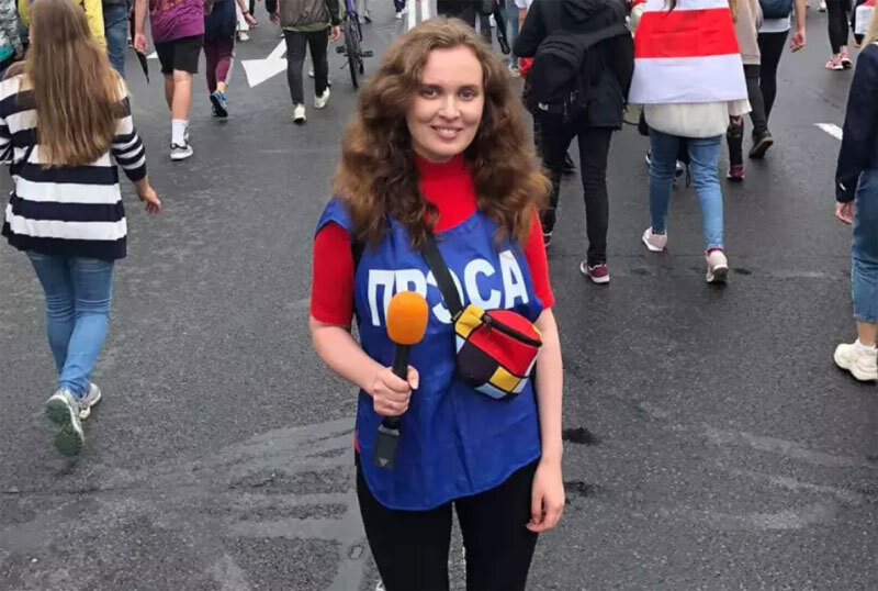 Katsiaryna Andreeva is one of the bravest women in Belarus. She was jailed simply for doing her job as a journalist. Today, Palina Sharenda-Panasiuk revealed that Katsiaryna was brutally beaten behind bars. It breaks my heart to think of the cruelty she endures every day.