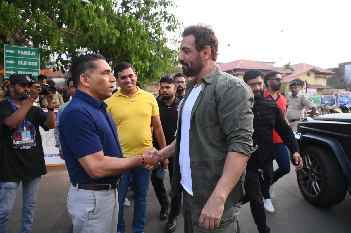Govind_Gaude's tweet photo. This is yet another edition of Porvorim’s #NoMoZo with much larger and more vibrant participation. Under the leadership of Tourism Minister @RohanKhaunte , the event has attracted a lot of attention. Actor and sports enthusiast @TheJohnAbraham makes a much-noted presence. https://t.co/fkvh99njJK
