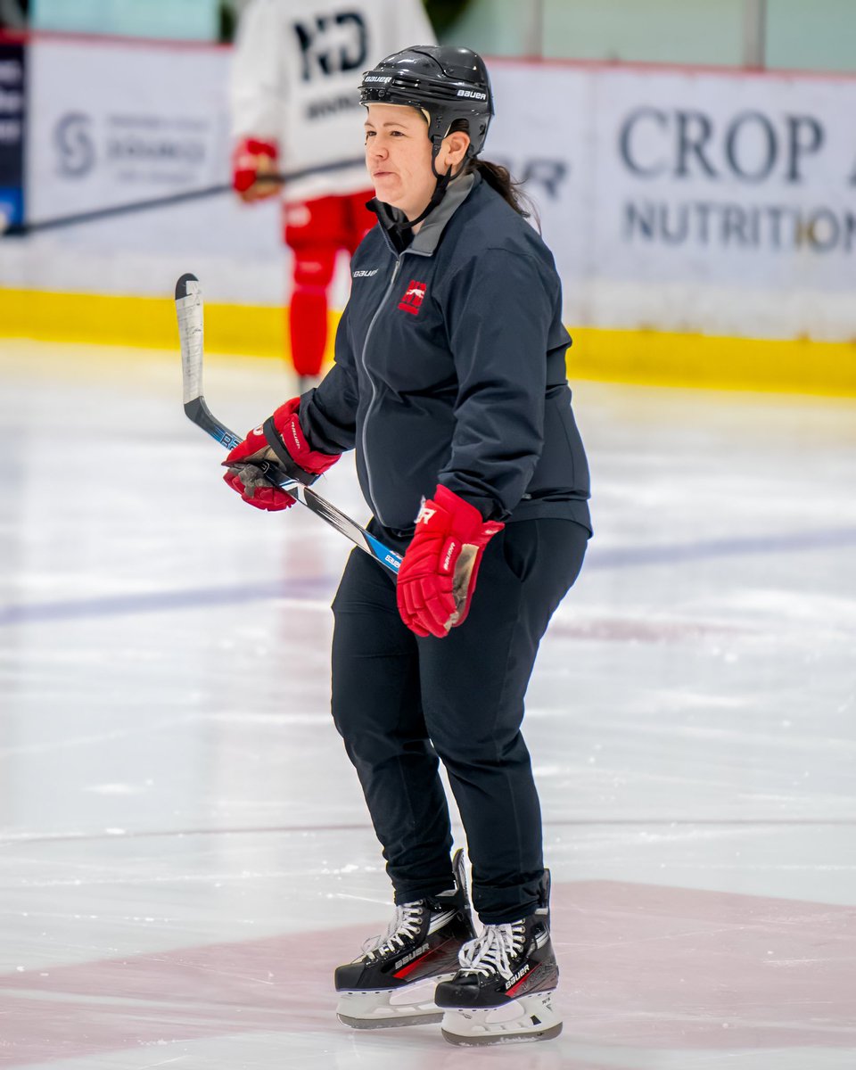 Another day, another chance to get better. The Hounds are dialed in at practice!