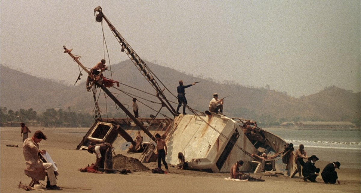 Alex Cox's hallucinatory biopic WALKER tells the story of American adventurer William Walker (Ed Harris), who abandoned a series of careers to become a soldier of fortune and, for many months, the dictator of Nicaragua. See it on 35mm on 17th February. 🎟️ tinyurl.com/mr7yak76