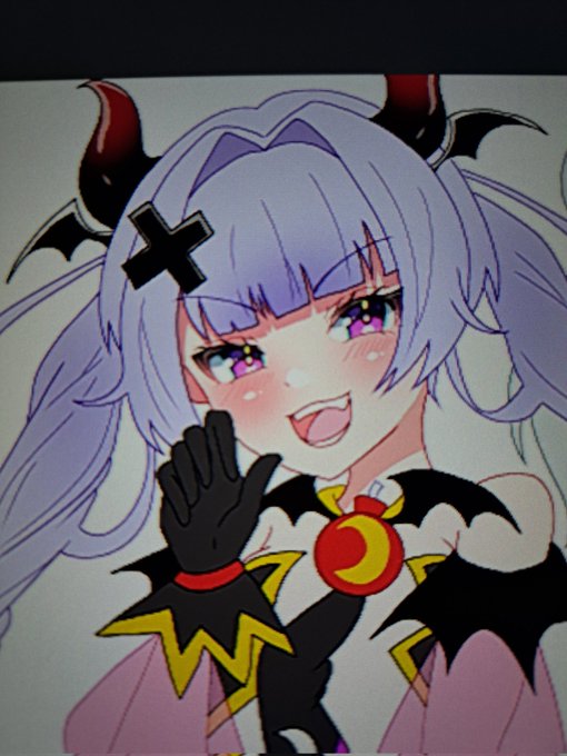 進捗ダァクちゃま載せて寝ます
まだ髪の毛とか服とか下塗り状態なので、明日は塗り込んでいく☝ 