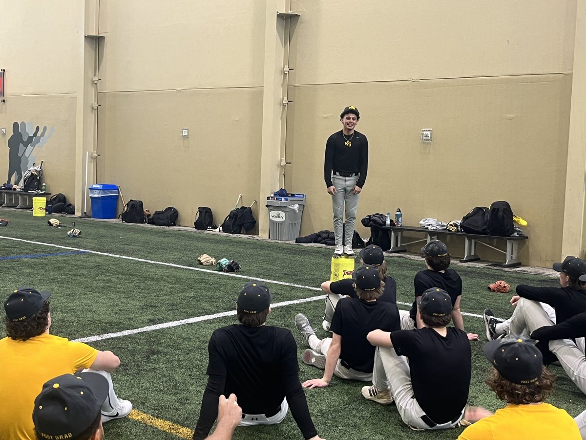 MPGbaseball's tweet image. ◼️Motivational Monday◼️

Motivational Monday with IF/OF/RHP Dean DeJesus

“What makes you comfortable can ruin you, what makes you uncomfortable can build you.”

▪️Stepping out of your comfort zone leads to growth and strength
▪️Embracing challenges can lead to personal…