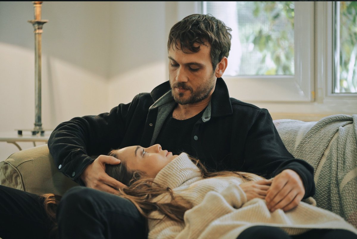 4winterhere's tweet image. 