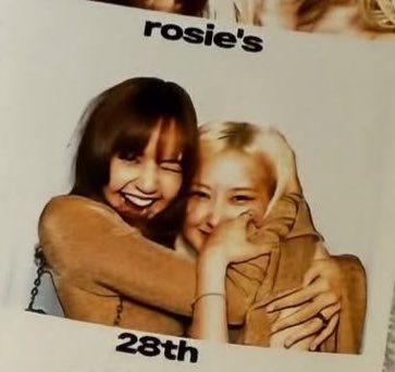 vvalisse's tweet photo. my heart 🥹
2025                                              2019 https://t.co/H5EEWKNhyn