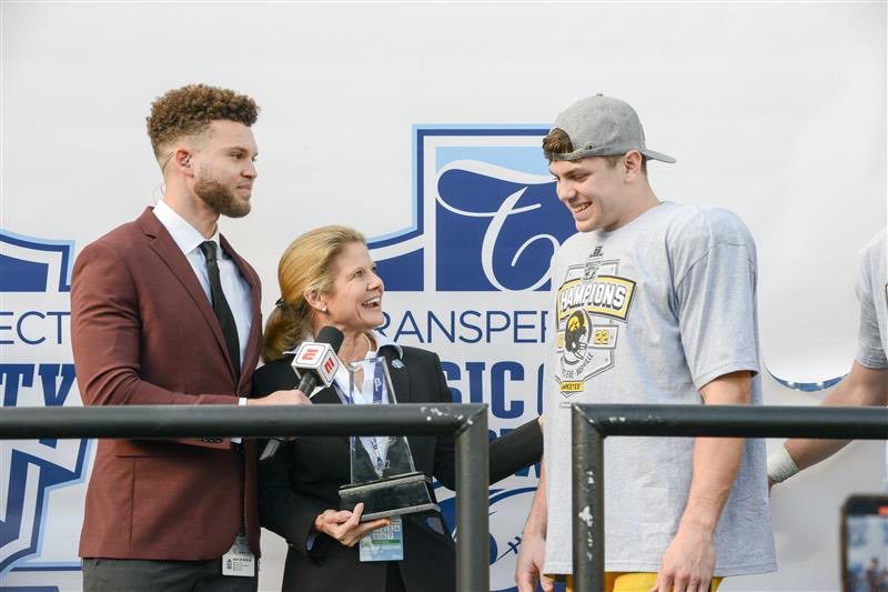 Music City Bowl (@musiccitybowl) on Twitter photo your 2022 music city bowl mvp is now a super bowl champion!! 🏆
congrats to <a href="/cdejean23/">Cooper DeJean</a> and the <a href="/Eagles/">Philadelphia Eagles</a>!
#superbowl #musiccity #mvp #champion your 2022 music city bowl mvp is now a super bowl champion!! 🏆
congrats to <a href="/cdejean23/">Cooper DeJean</a> and the <a href="/Eagles/">Philadelphia Eagles</a>!
#superbowl #musiccity #mvp #champion