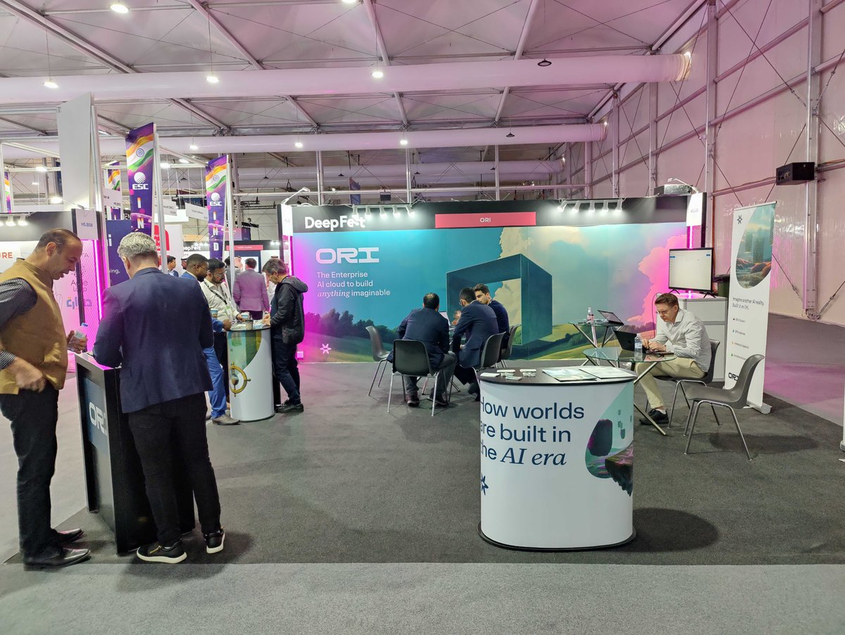 origlobalcloud's tweet image. The first two days at LEAP 2025 have been nothing short of incredible —filled with insightful conversations, cutting-edge AI discussions and the remarkable energy of Saudi Arabia’s thriving AI ecosystem. Check out some highlights from the event!