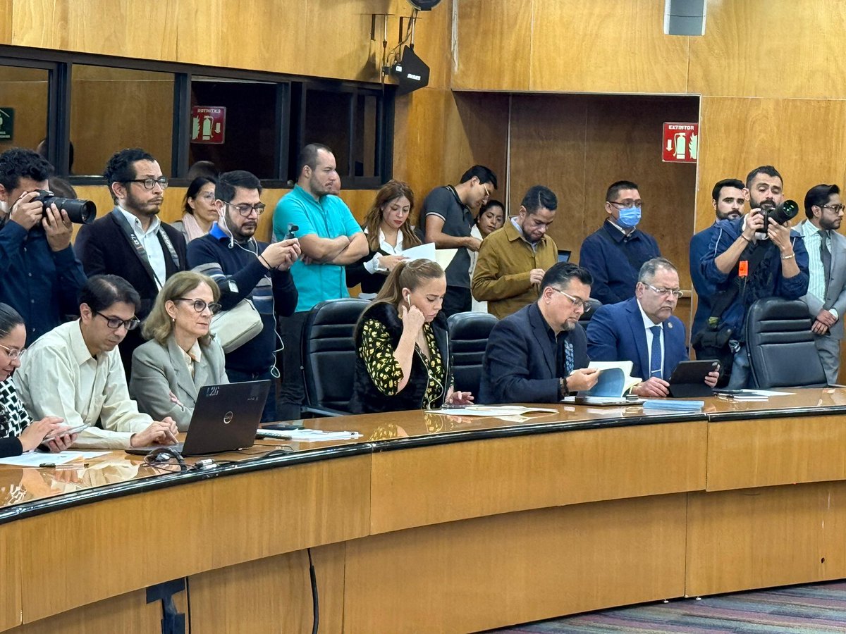 MarinaVitela_'s tweet photo. Hoy estuvimos en la reunión de trabajo de la Comisión de Puntos Constitucionales con las y los titulares de las Secretarías de Agricultura y Desarrollo Rural y de Ciencia, Humanidades, Tecnología e Innovación, con el tema: la conservación y protección de los maíces nativos. #MV https://t.co/Rfme0f5UqK