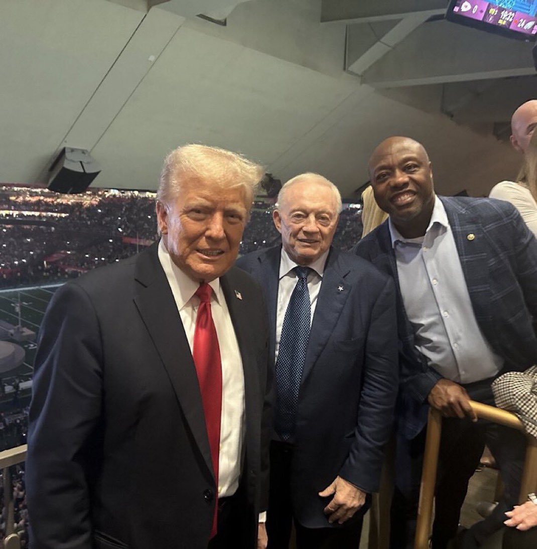 SAY CHEESE! 👄🧀 tweet media