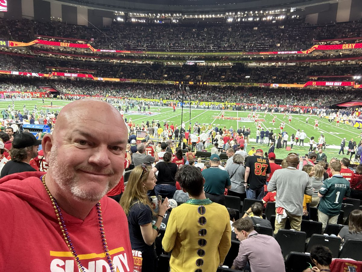 TallBldGuy's tweet photo. Took the L. That sucks. But what a terrific experience w the boys! #experiencesoverstuff https://t.co/2PmrYnPpJ3