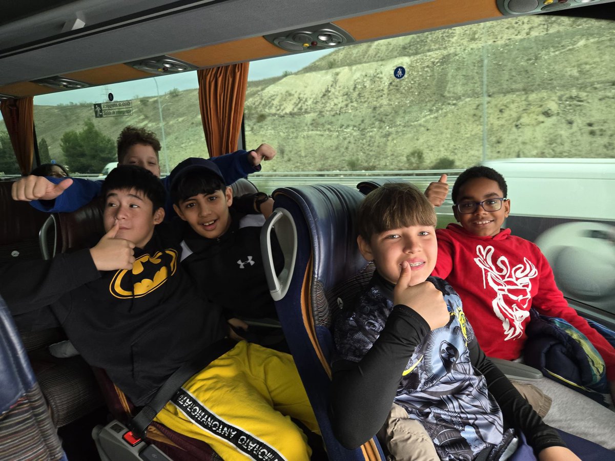 csanalfonso's tweet image. Our 6th grade and 1st ESO students 🙂 are off to @farmcamp_ancora! An amazing English immersion experience 🇬🇧 where they will learn, explore, and have lots of fun. Make the most of every moment! 
#EnglishImmersion 
#FarmCamp